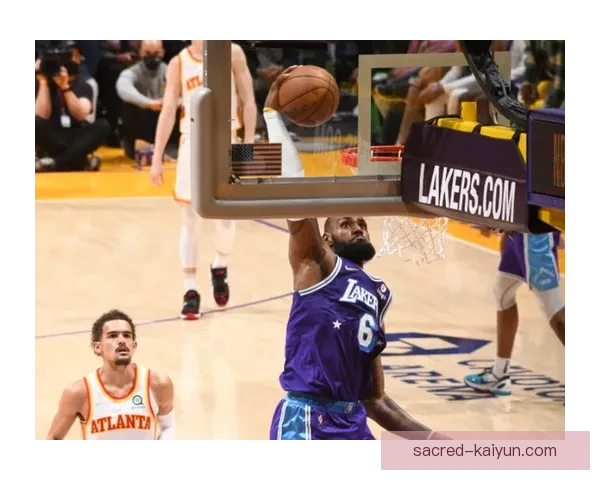 奥纳丘与伊沃比配合持续提升，助力球队战术效果显著增强